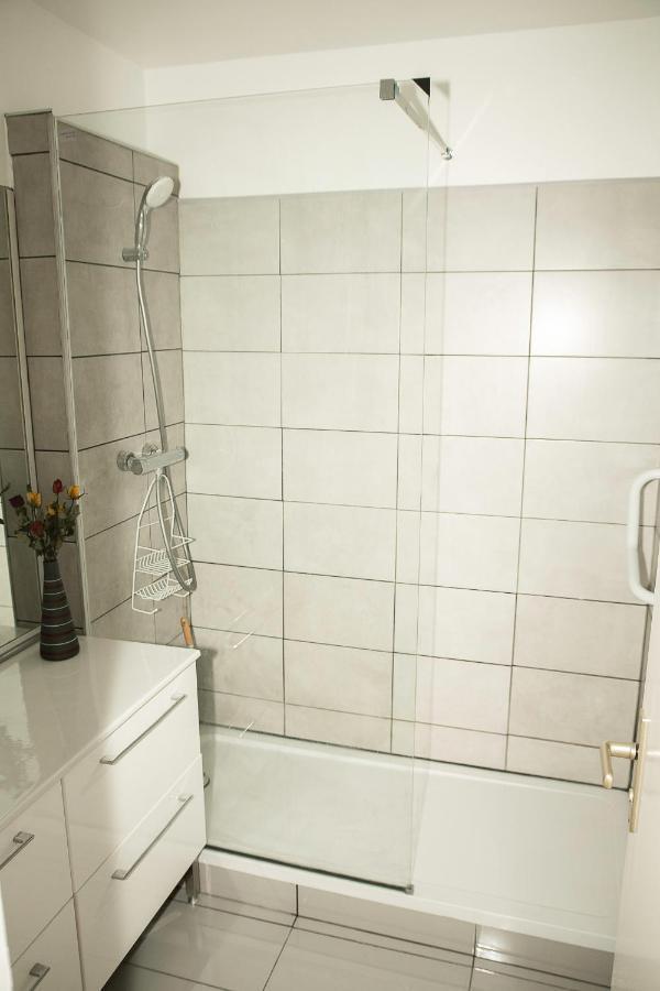 Lorraine Apartment Мант-ла-Жоли Екстериор снимка